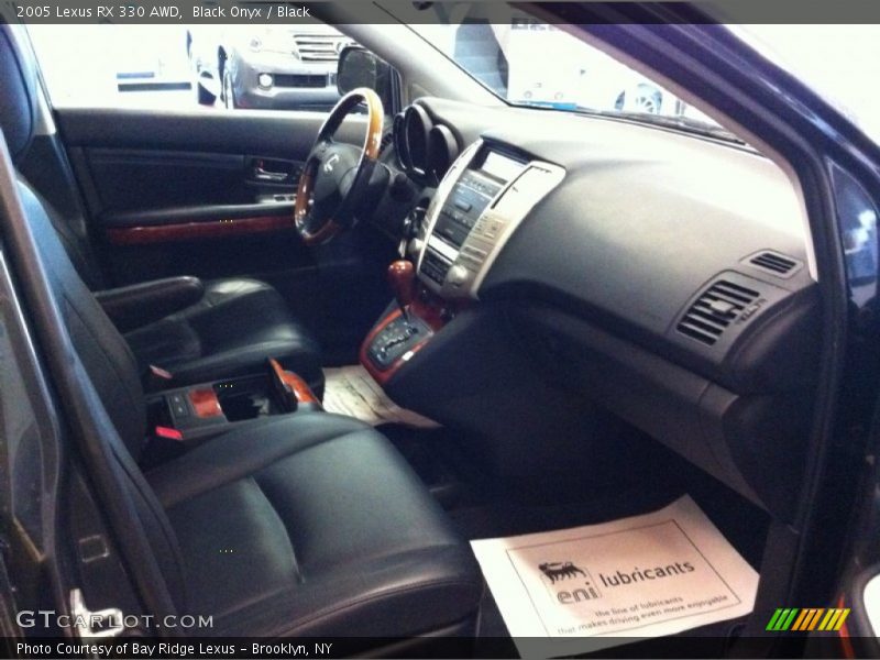 Black Onyx / Black 2005 Lexus RX 330 AWD