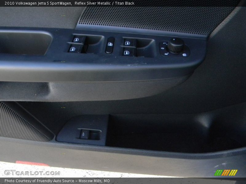Reflex Silver Metallic / Titan Black 2010 Volkswagen Jetta S SportWagen