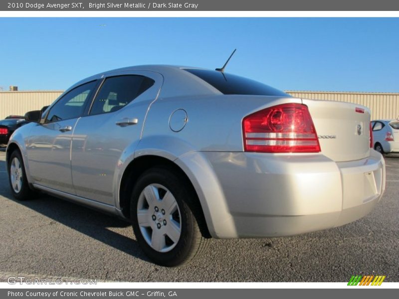 Bright Silver Metallic / Dark Slate Gray 2010 Dodge Avenger SXT