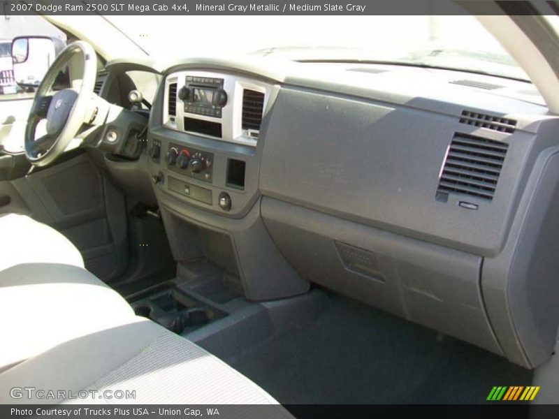 Dashboard of 2007 Ram 2500 SLT Mega Cab 4x4