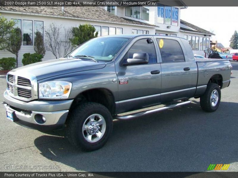 Front 3/4 View of 2007 Ram 2500 SLT Mega Cab 4x4