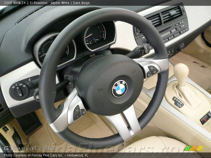 Alpine White / Dark Beige 2005 BMW Z4 2.5i Roadster