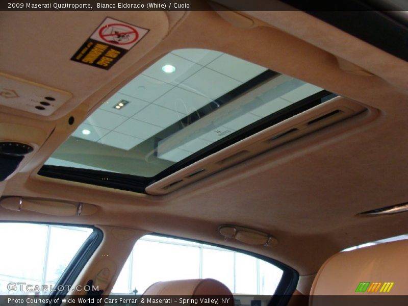 Bianco Eldorado (White) / Cuoio 2009 Maserati Quattroporte