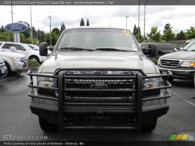 Arizona Beige Metallic / Tan 2006 Ford F250 Super Duty XLT SuperCab 4x4