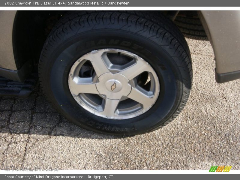 Sandalwood Metallic / Dark Pewter 2002 Chevrolet TrailBlazer LT 4x4