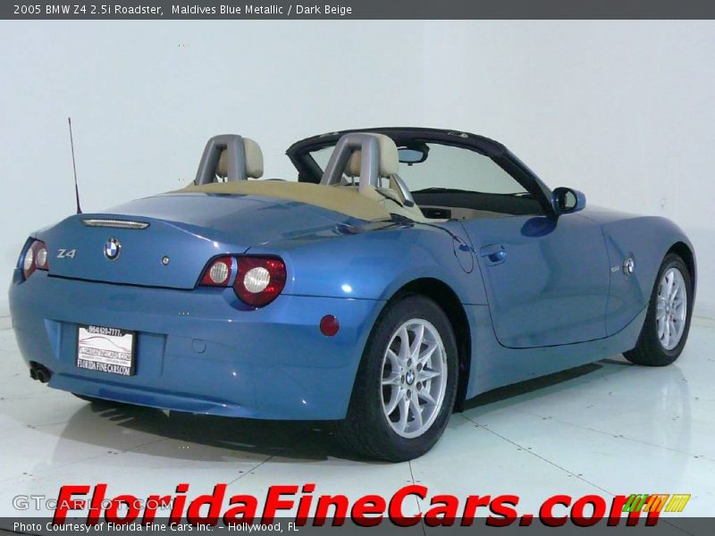 Maldives Blue Metallic / Dark Beige 2005 BMW Z4 2.5i Roadster