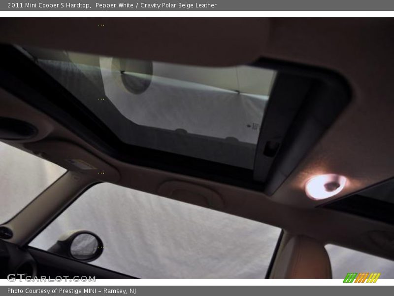 Pepper White / Gravity Polar Beige Leather 2011 Mini Cooper S Hardtop