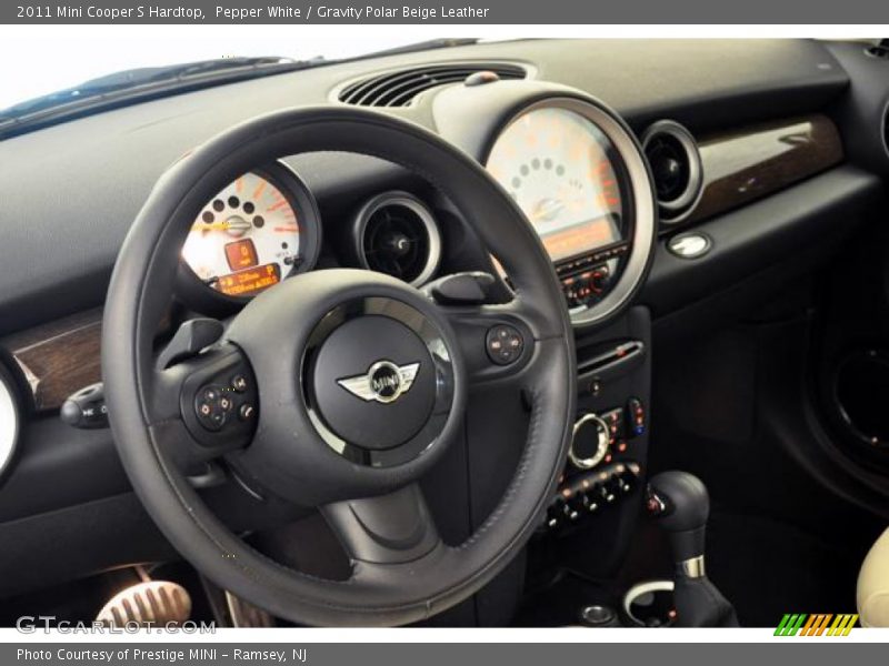 Pepper White / Gravity Polar Beige Leather 2011 Mini Cooper S Hardtop