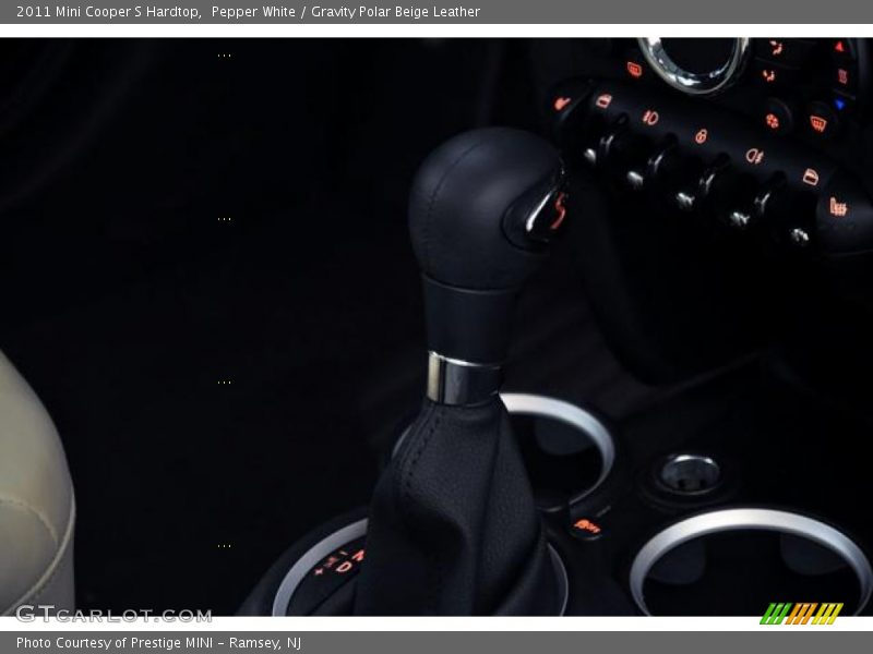 Pepper White / Gravity Polar Beige Leather 2011 Mini Cooper S Hardtop