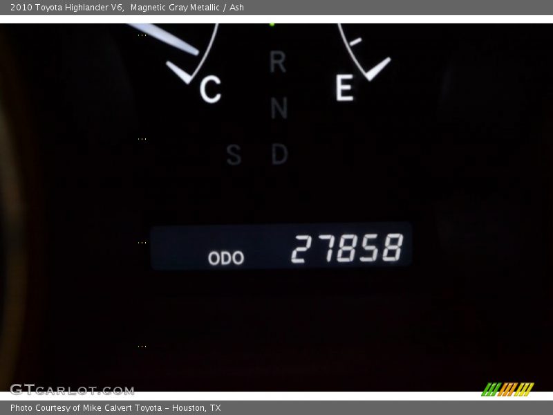 Magnetic Gray Metallic / Ash 2010 Toyota Highlander V6