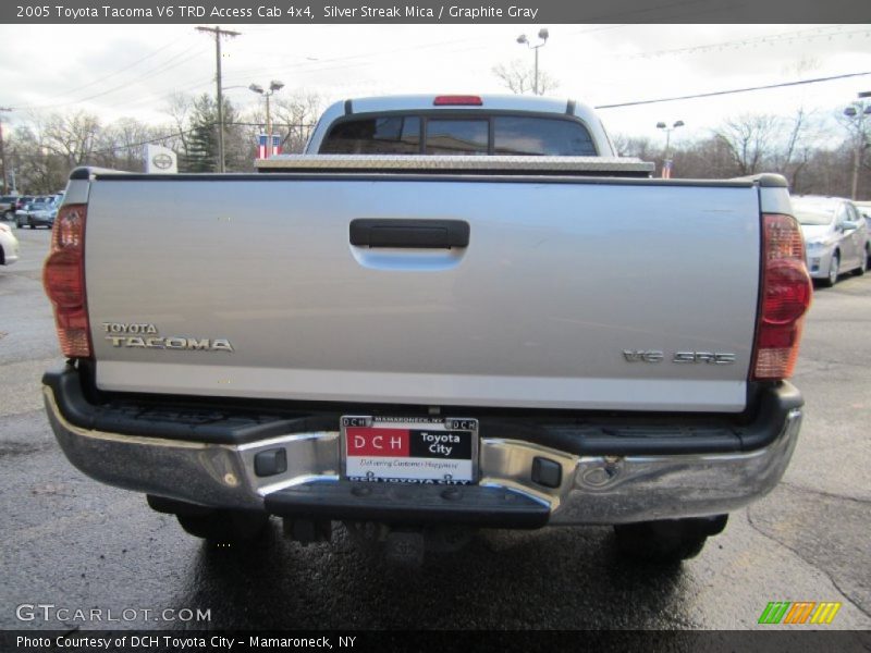 Silver Streak Mica / Graphite Gray 2005 Toyota Tacoma V6 TRD Access Cab 4x4