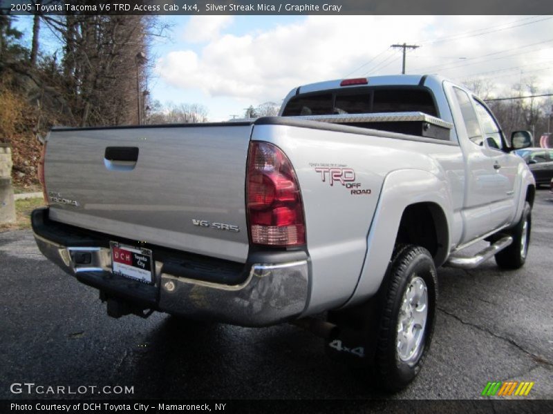 Silver Streak Mica / Graphite Gray 2005 Toyota Tacoma V6 TRD Access Cab 4x4