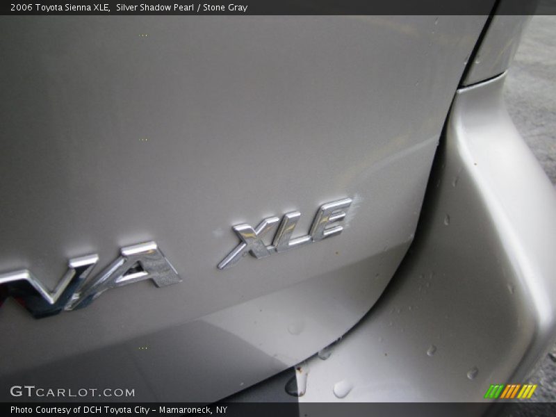 Silver Shadow Pearl / Stone Gray 2006 Toyota Sienna XLE