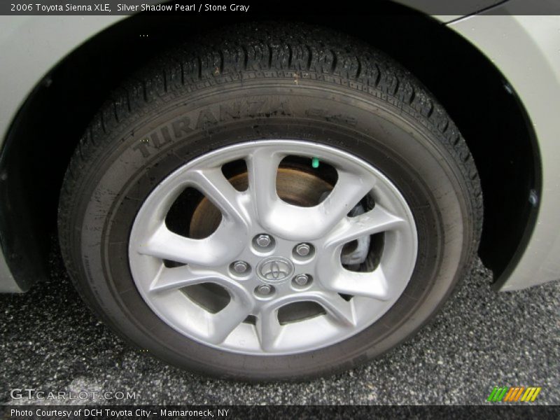 Silver Shadow Pearl / Stone Gray 2006 Toyota Sienna XLE