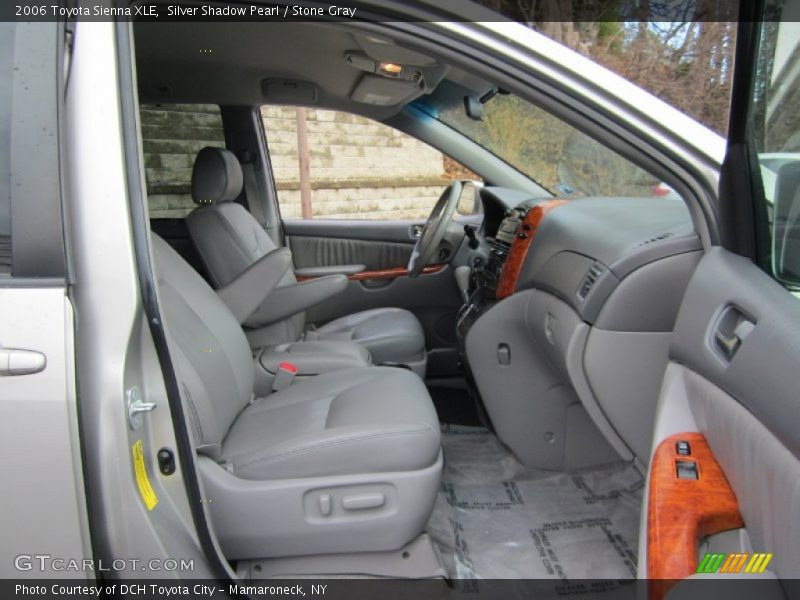 Silver Shadow Pearl / Stone Gray 2006 Toyota Sienna XLE