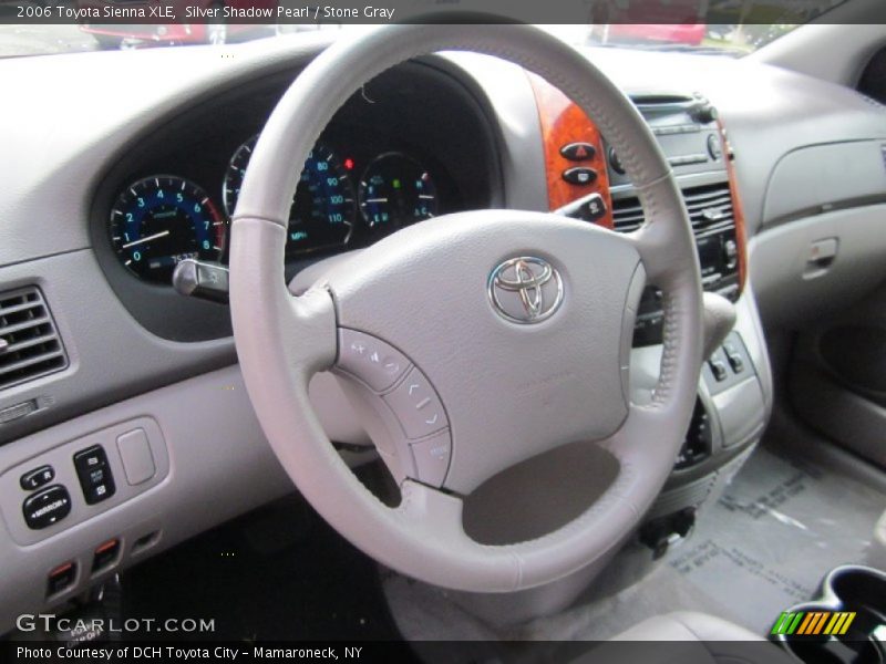 Silver Shadow Pearl / Stone Gray 2006 Toyota Sienna XLE