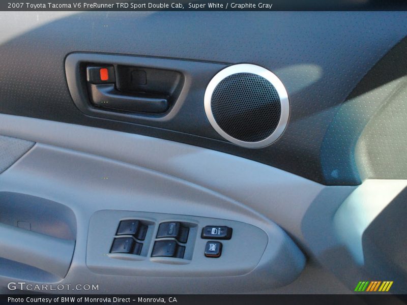 Super White / Graphite Gray 2007 Toyota Tacoma V6 PreRunner TRD Sport Double Cab
