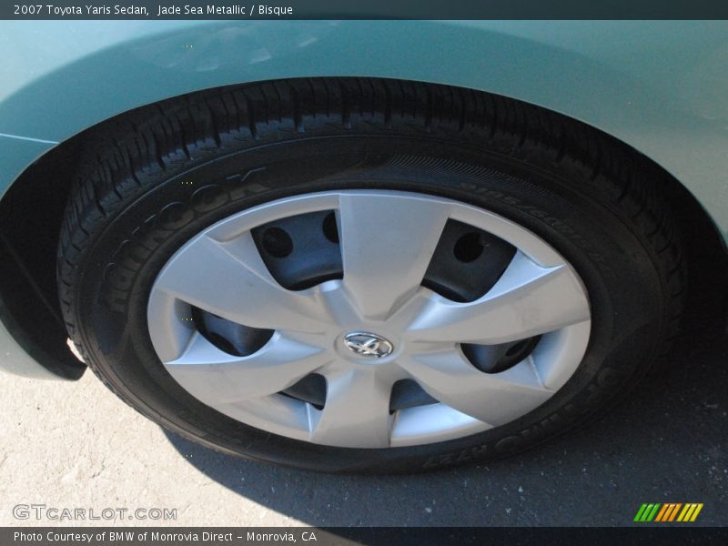 Jade Sea Metallic / Bisque 2007 Toyota Yaris Sedan