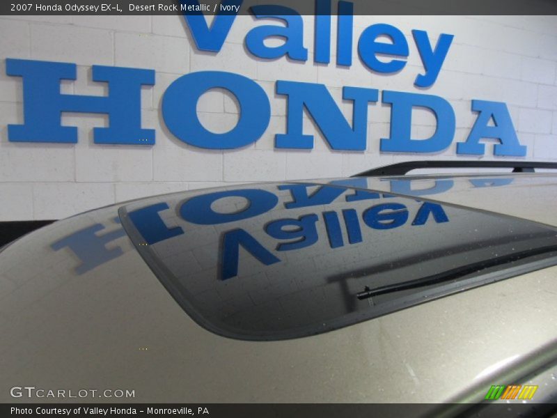 Desert Rock Metallic / Ivory 2007 Honda Odyssey EX-L