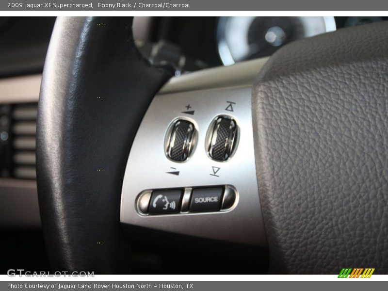 Steering Wheel Controls - 2009 Jaguar XF Supercharged