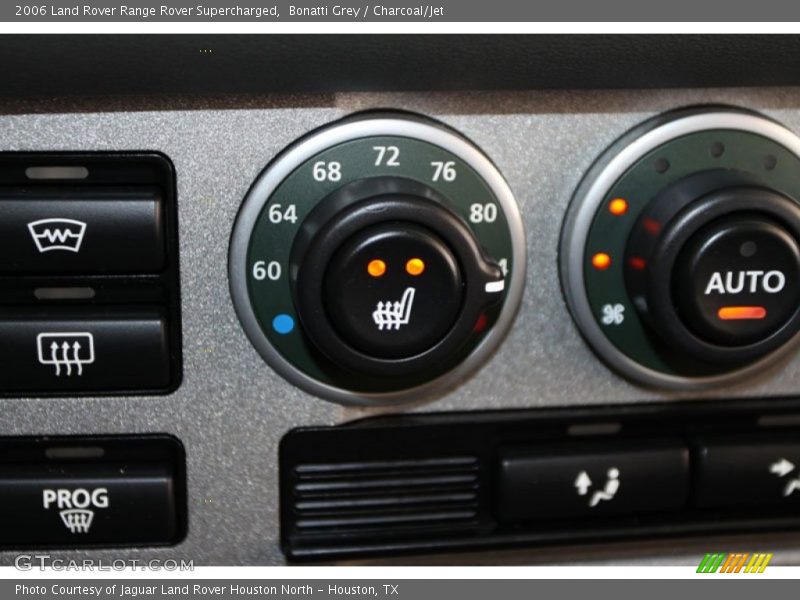 Controls of 2006 Range Rover Supercharged