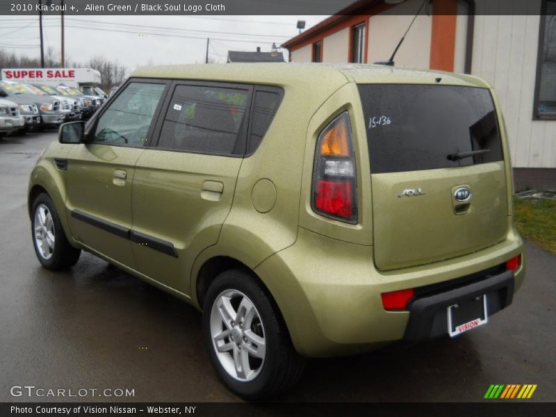 Alien Green / Black Soul Logo Cloth 2010 Kia Soul +