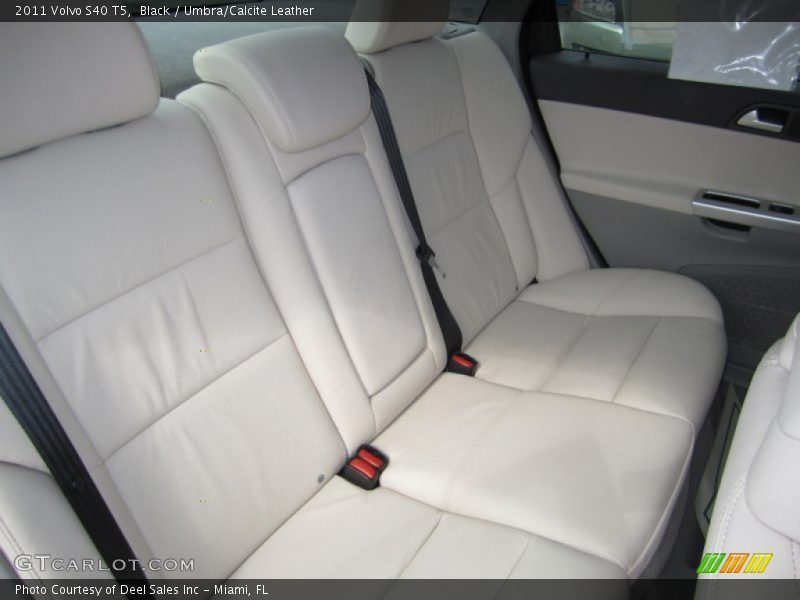 Black / Umbra/Calcite Leather 2011 Volvo S40 T5