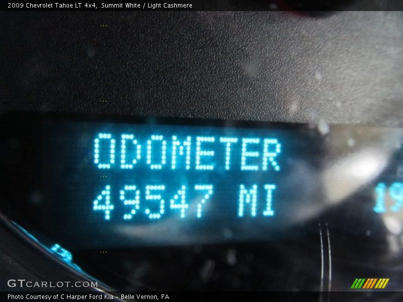 Summit White / Light Cashmere 2009 Chevrolet Tahoe LT 4x4