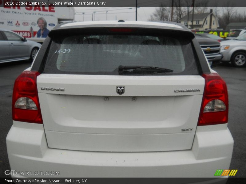 Stone White / Dark Slate Gray 2010 Dodge Caliber SXT