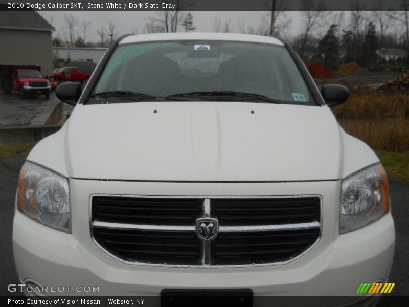 Stone White / Dark Slate Gray 2010 Dodge Caliber SXT