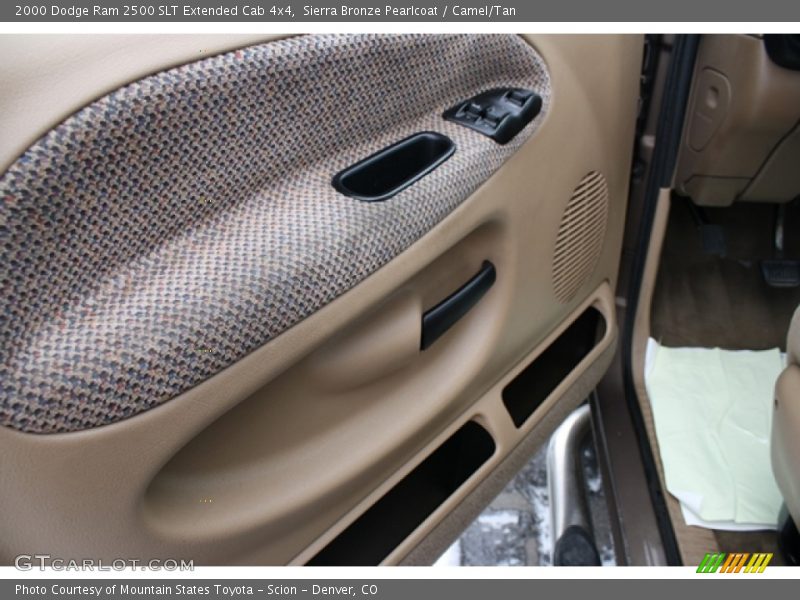 Door Panel of 2000 Ram 2500 SLT Extended Cab 4x4
