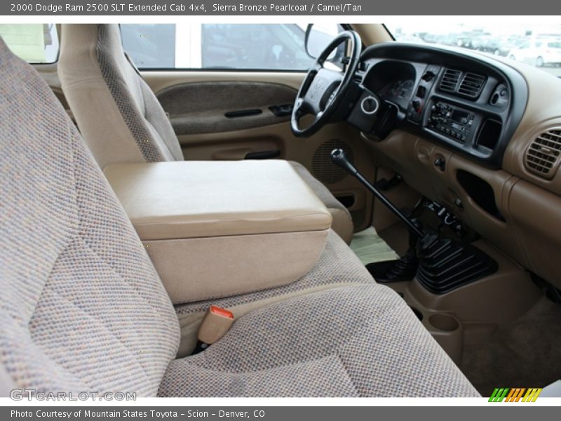  2000 Ram 2500 SLT Extended Cab 4x4 Camel/Tan Interior