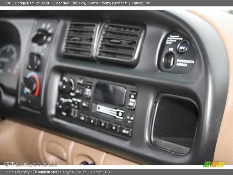Controls of 2000 Ram 2500 SLT Extended Cab 4x4