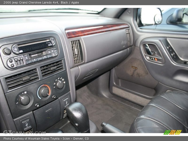 Black / Agate 2000 Jeep Grand Cherokee Laredo 4x4