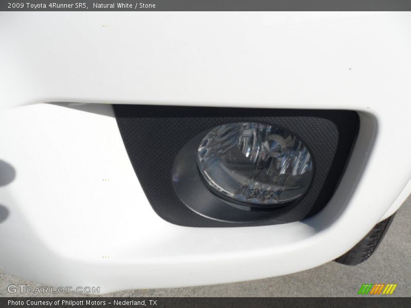 Natural White / Stone 2009 Toyota 4Runner SR5