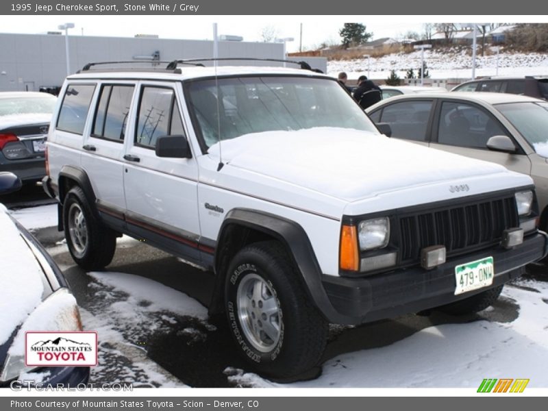 Stone White / Grey 1995 Jeep Cherokee Sport