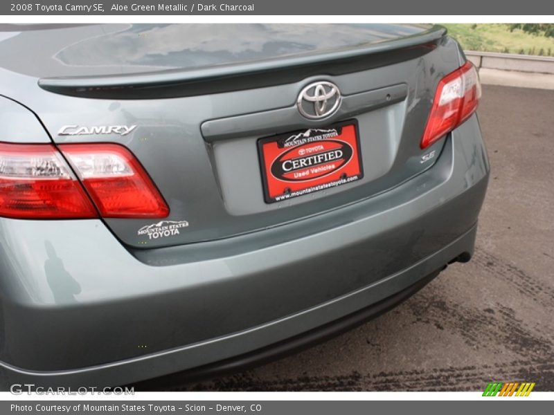 Aloe Green Metallic / Dark Charcoal 2008 Toyota Camry SE