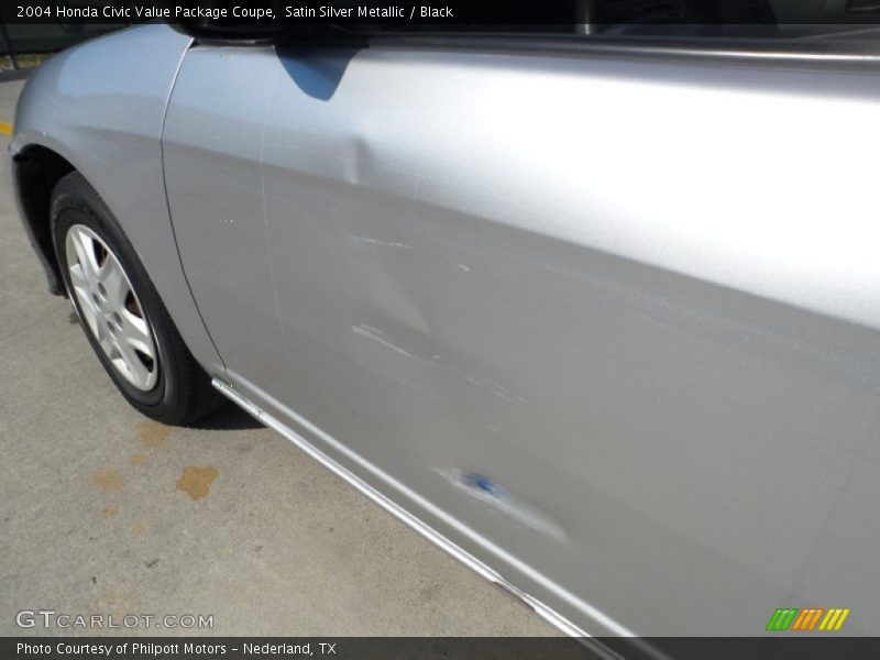 Satin Silver Metallic / Black 2004 Honda Civic Value Package Coupe