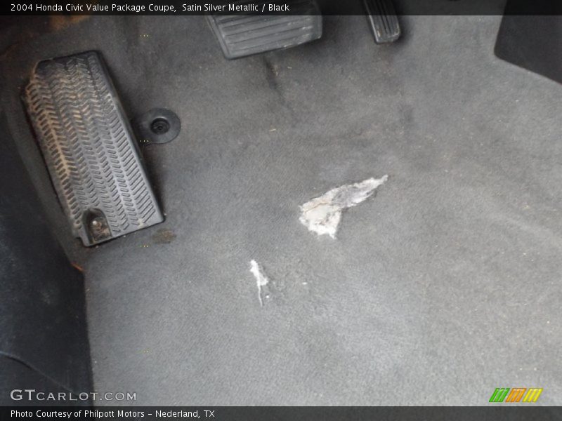 Satin Silver Metallic / Black 2004 Honda Civic Value Package Coupe