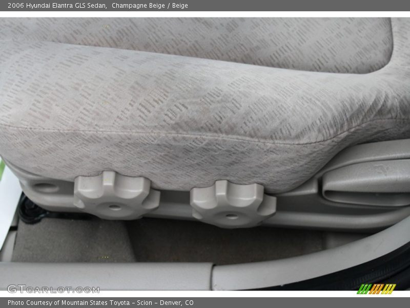 Champagne Beige / Beige 2006 Hyundai Elantra GLS Sedan