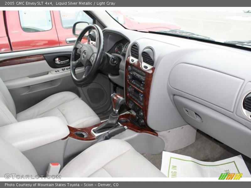 Liquid Silver Metallic / Light Gray 2005 GMC Envoy SLT 4x4