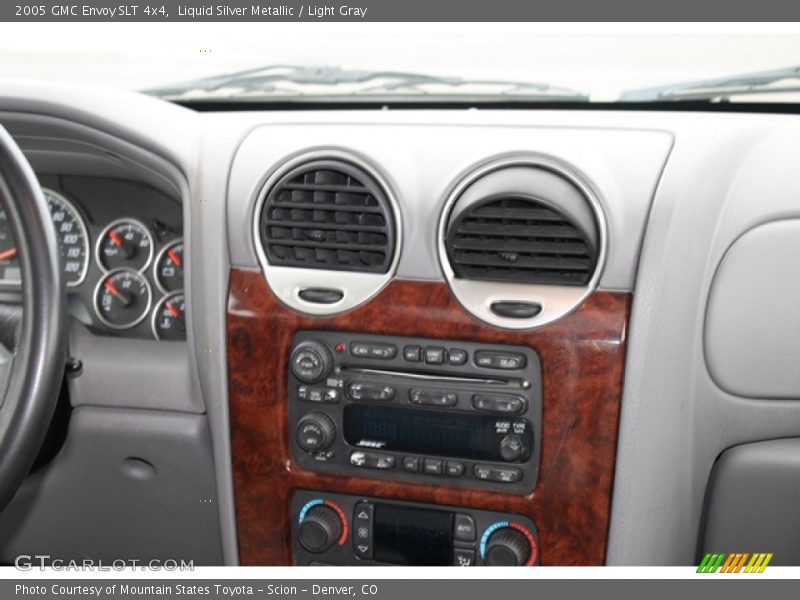 Liquid Silver Metallic / Light Gray 2005 GMC Envoy SLT 4x4
