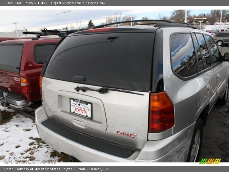 Liquid Silver Metallic / Light Gray 2005 GMC Envoy SLT 4x4