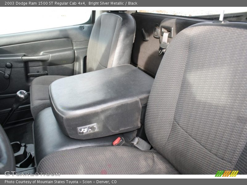 Bright Silver Metallic / Black 2003 Dodge Ram 1500 ST Regular Cab 4x4