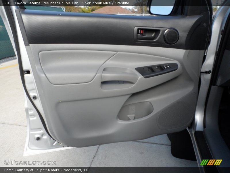 Door Panel of 2012 Tacoma Prerunner Double Cab