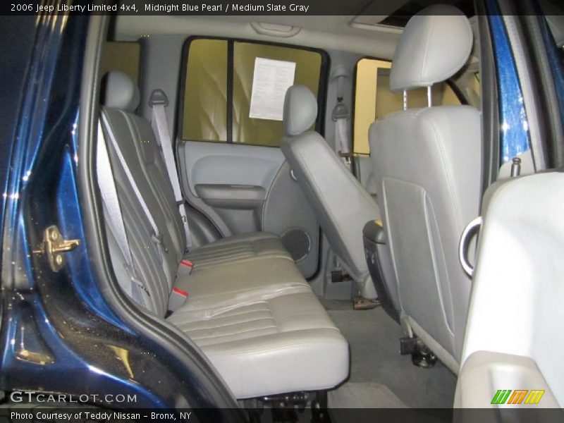 Midnight Blue Pearl / Medium Slate Gray 2006 Jeep Liberty Limited 4x4