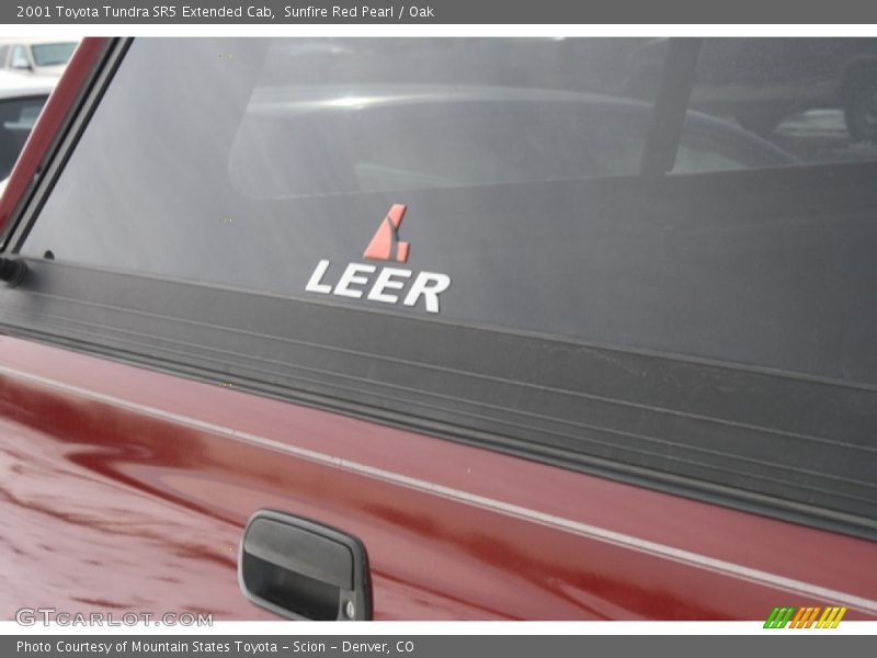 Sunfire Red Pearl / Oak 2001 Toyota Tundra SR5 Extended Cab
