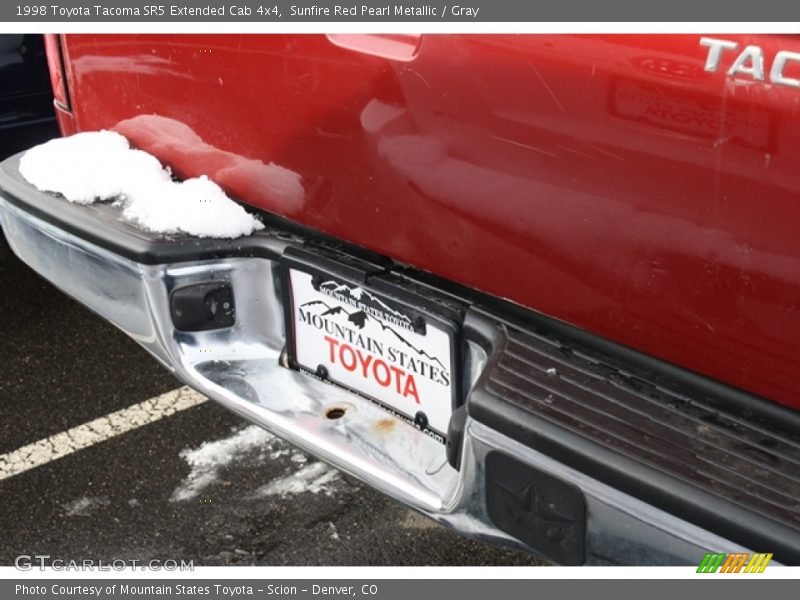 Sunfire Red Pearl Metallic / Gray 1998 Toyota Tacoma SR5 Extended Cab 4x4