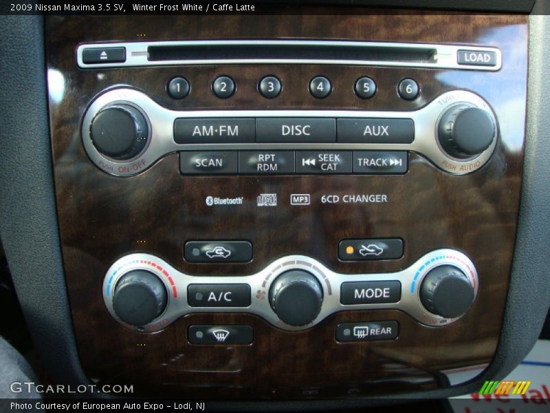 Controls of 2009 Maxima 3.5 SV