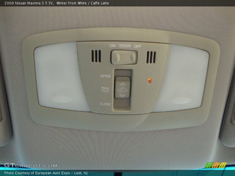 Winter Frost White / Caffe Latte 2009 Nissan Maxima 3.5 SV